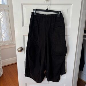 NWOT Layers Lab Italy Black Linen Barrel Pocket Crop Pant Women’s XL
